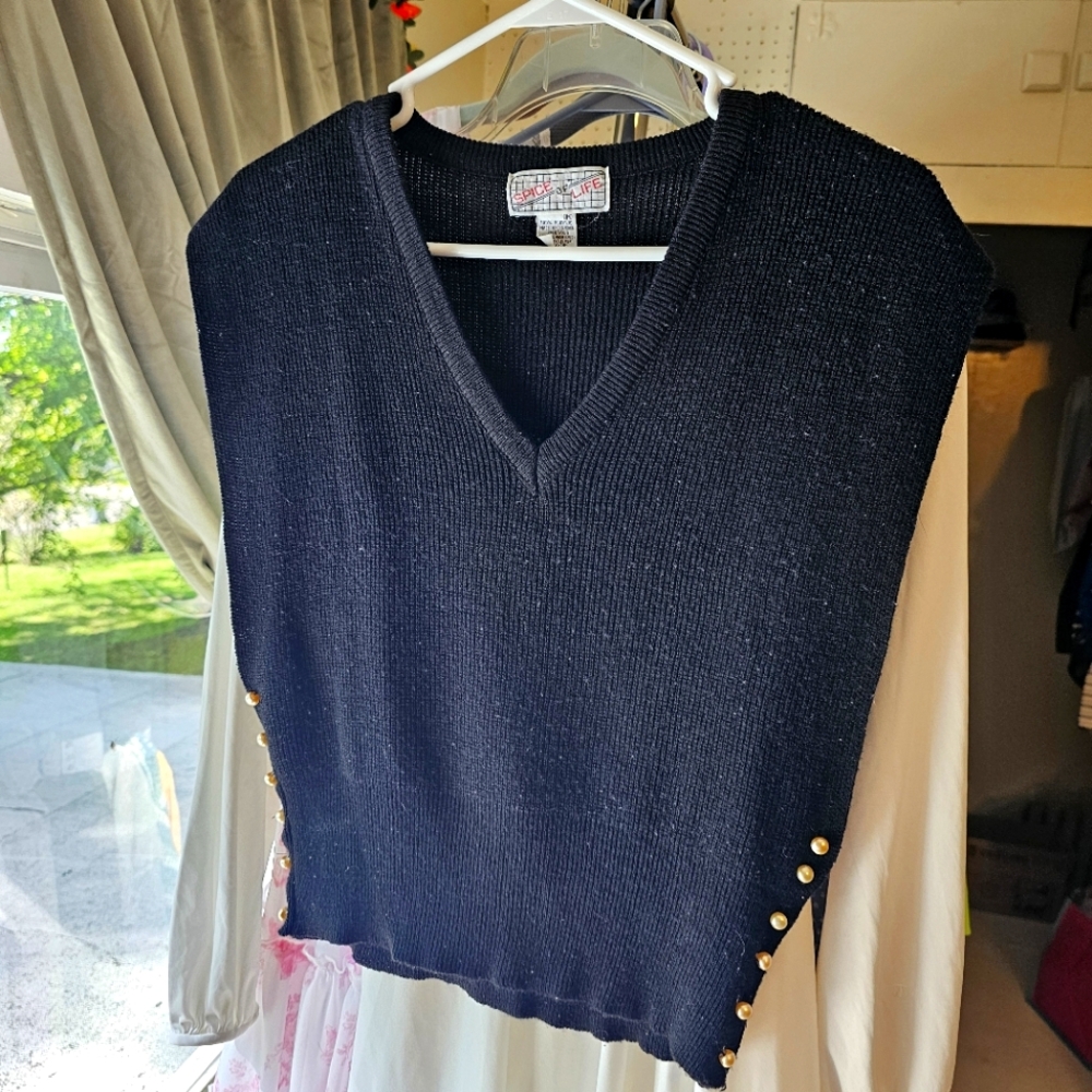 Spice of Life 80s Sweater Vest Black Size Medium